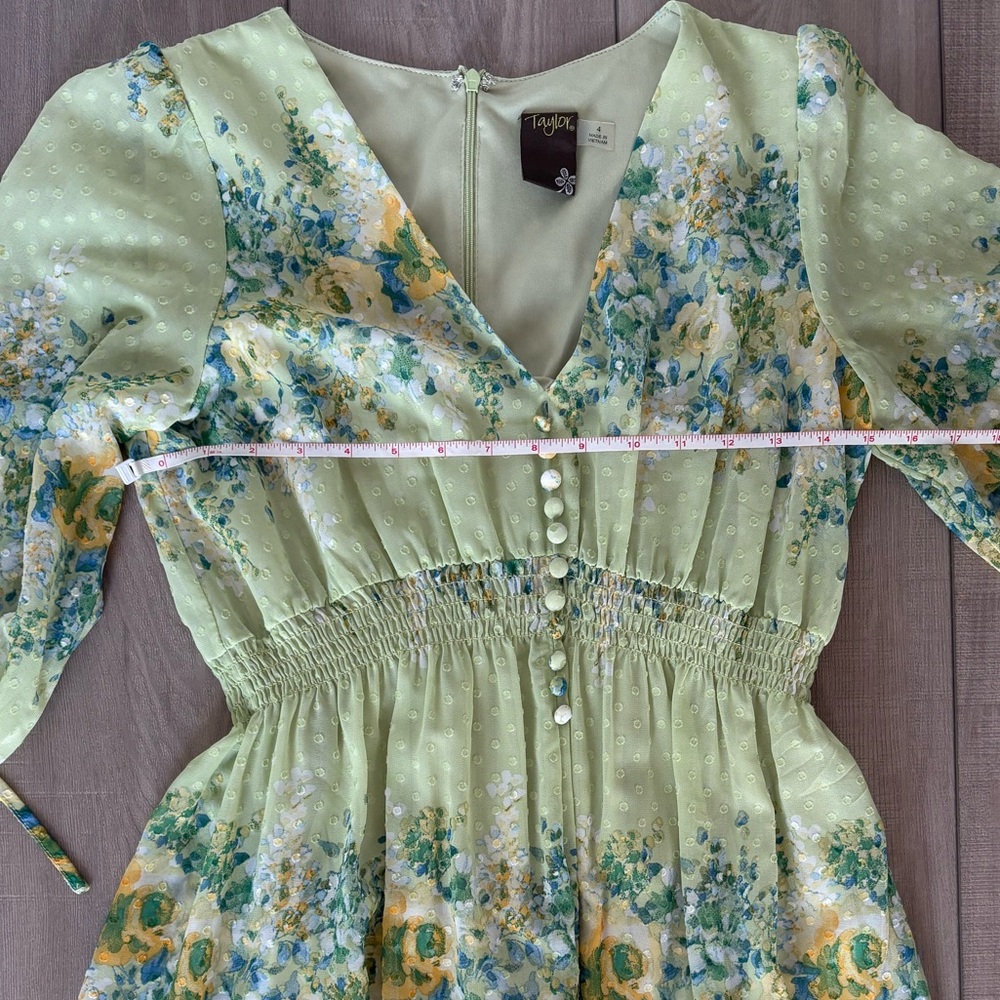 Taylor Vintage Style floral chiffon dress - Picture 4 of 8